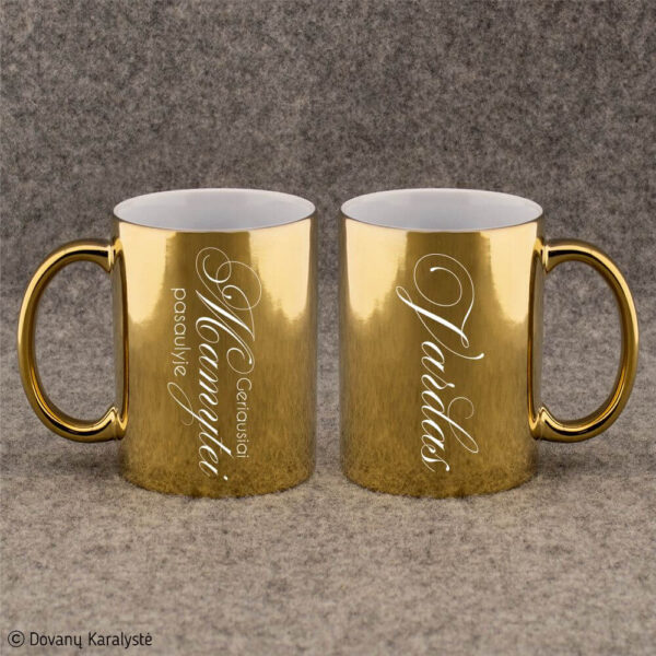 Personalizuotas keramikinis puodelis su vardu ir užrašu Geriausiai mamytei pasaulyje, dengtas aukso blizgiais dažais, paruoštas dovanoti, 250 ml