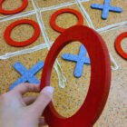 Grindų žaidimas - Kryžiukai nuliukai, Tic Tac Toe ar XO