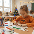 Medinė formelė spalvinimui - kalėdinė lazdelė magnetukas arba žaisliukas
